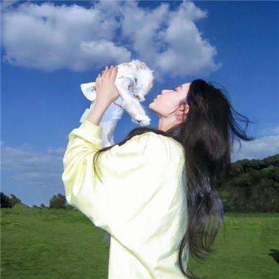 然后，她找到了我